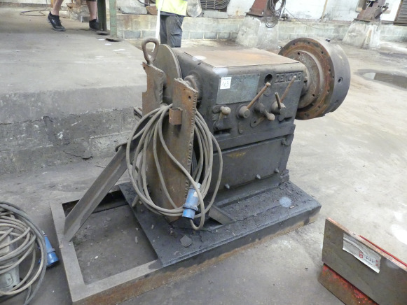 Vireur Demoor - Metallbearbeitungsmaschine: das Bild 1 Vireur Demoor - Metallbearbeitungsmaschine: das Bild 1