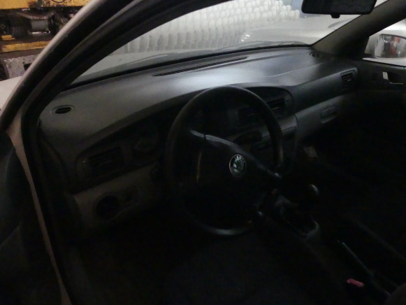 Voiture Skoda Octavia GLX - PKW: das Bild 5 Voiture Skoda Octavia GLX - PKW: das Bild 5