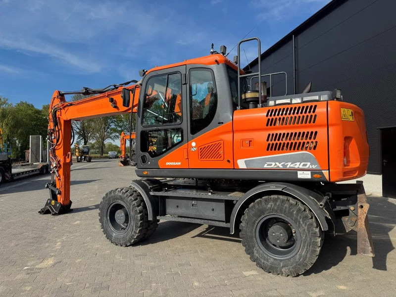 Doosan DX140-5 2018 - Mobilbagger: das Bild 3 Doosan DX140-5 2018 - Mobilbagger: das Bild 3