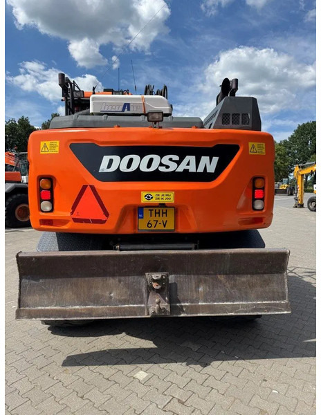 Doosan DX170-5 Engcon Gripper S Afneembaar. - Mobilbagger: das Bild 3 Doosan DX170-5 Engcon Gripper S Afneembaar. - Mobilbagger: das Bild 3