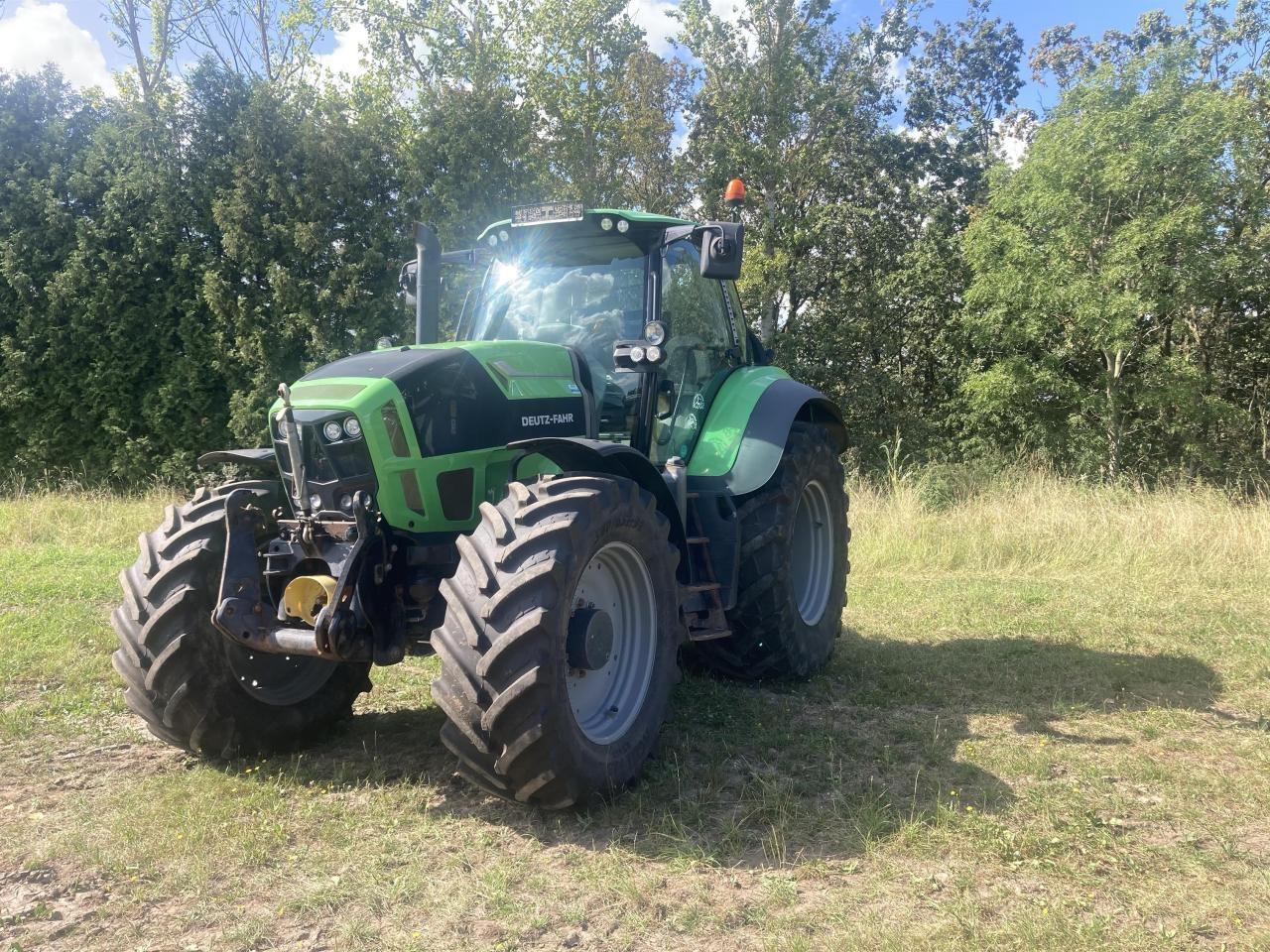 Deutz-Fahr 7250 TTV - Traktor: das Bild 1 Deutz-Fahr 7250 TTV - Traktor: das Bild 1