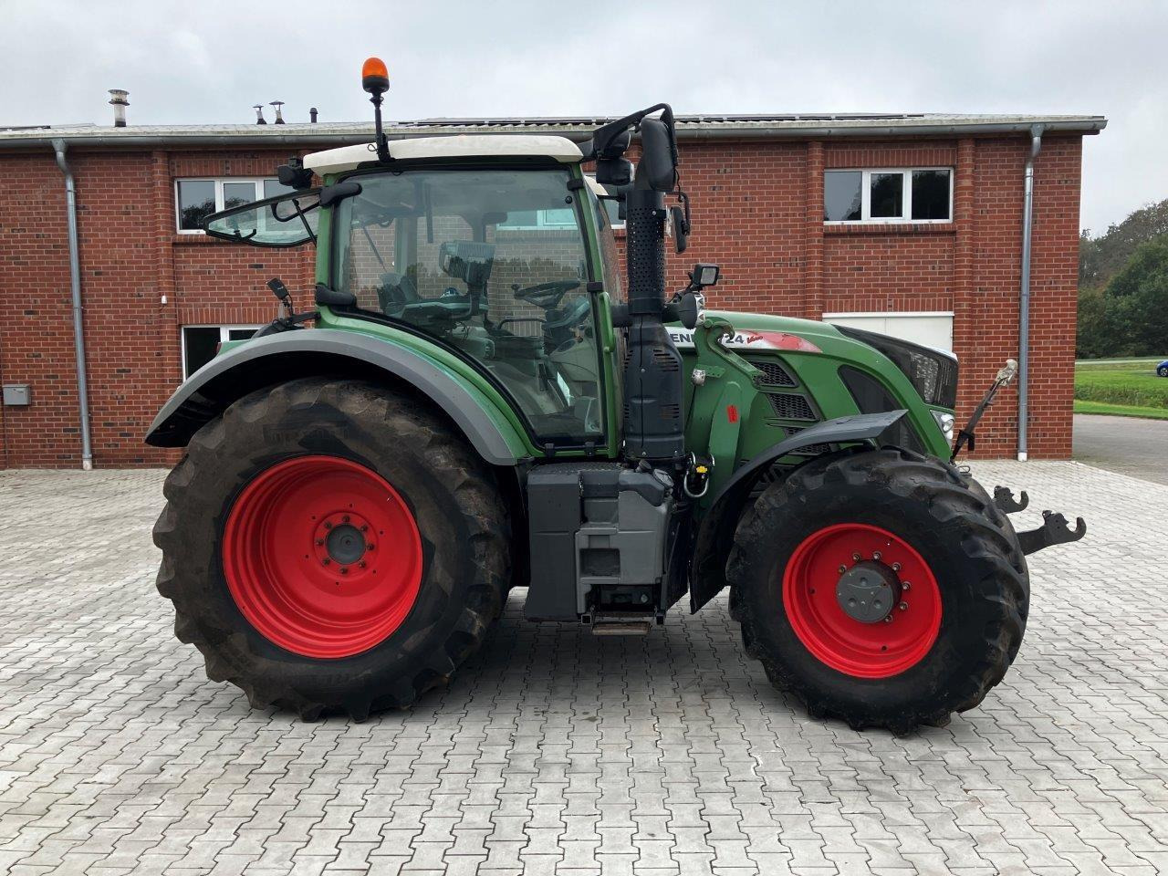 Fendt 716 Vario - Traktor: das Bild 3 Fendt 716 Vario - Traktor: das Bild 3