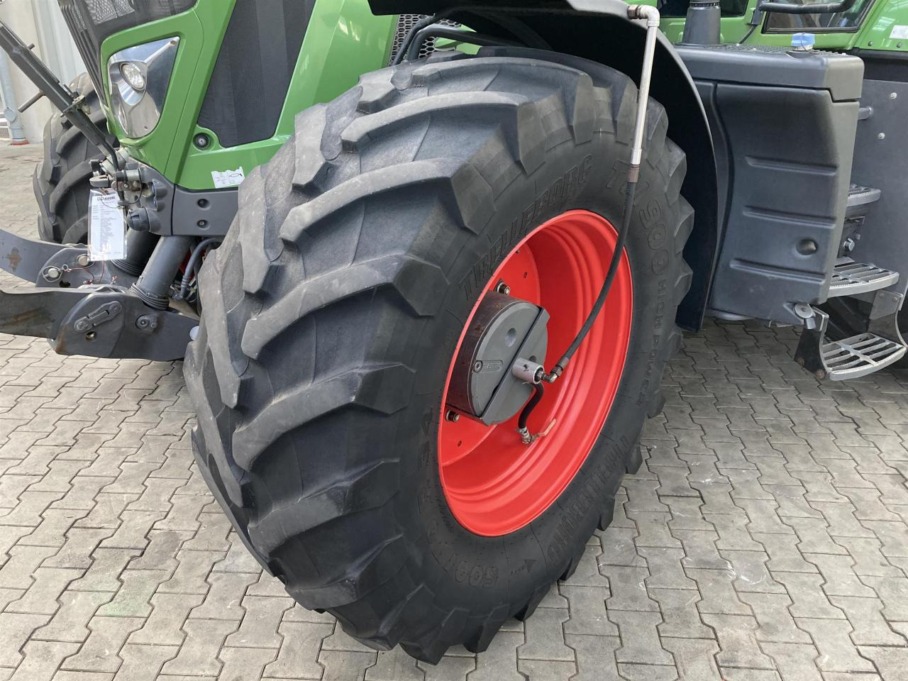Fendt 933 Vario Profi Plus - Traktor: das Bild 2 Fendt 933 Vario Profi Plus - Traktor: das Bild 2