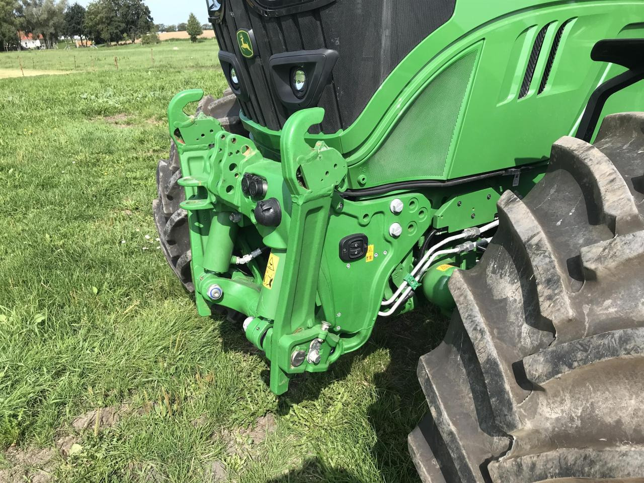 John Deere 6130R - Traktor: das Bild 4 John Deere 6130R - Traktor: das Bild 4