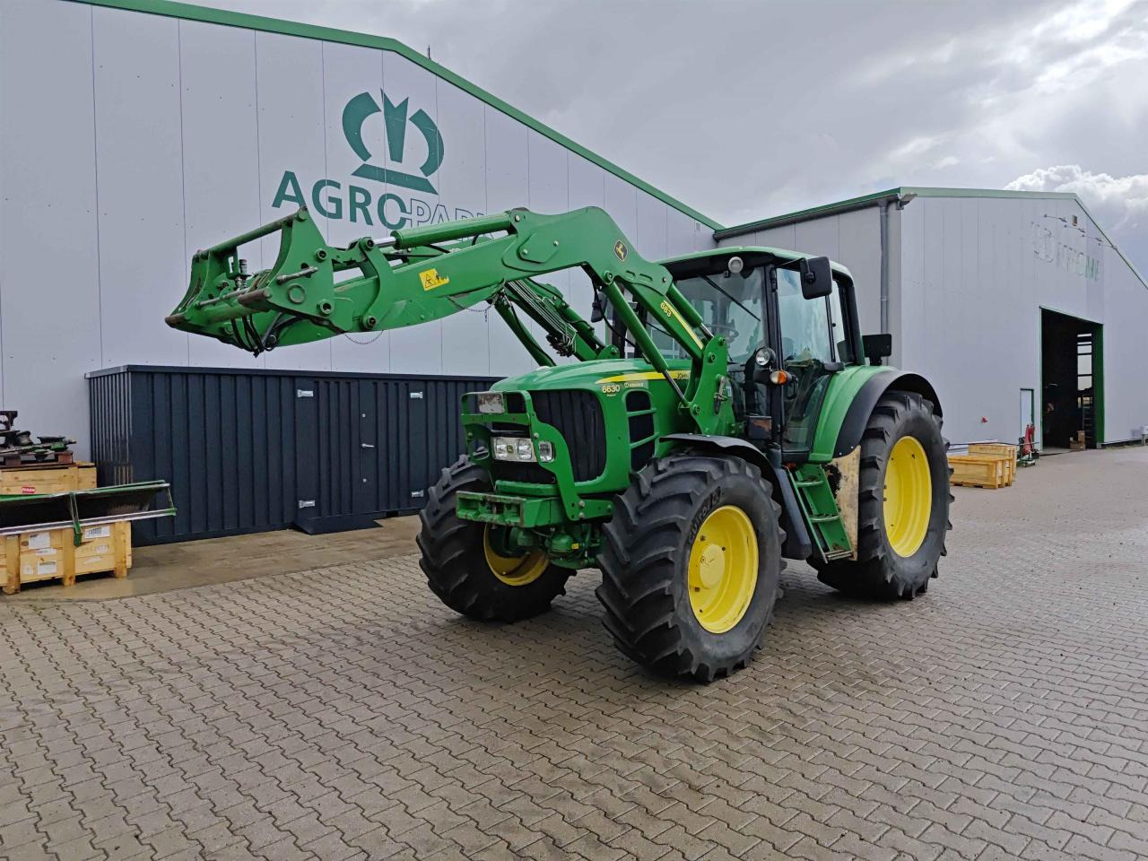 John Deere 6630 PREMIUM - Traktor: das Bild 1 John Deere 6630 PREMIUM - Traktor: das Bild 1