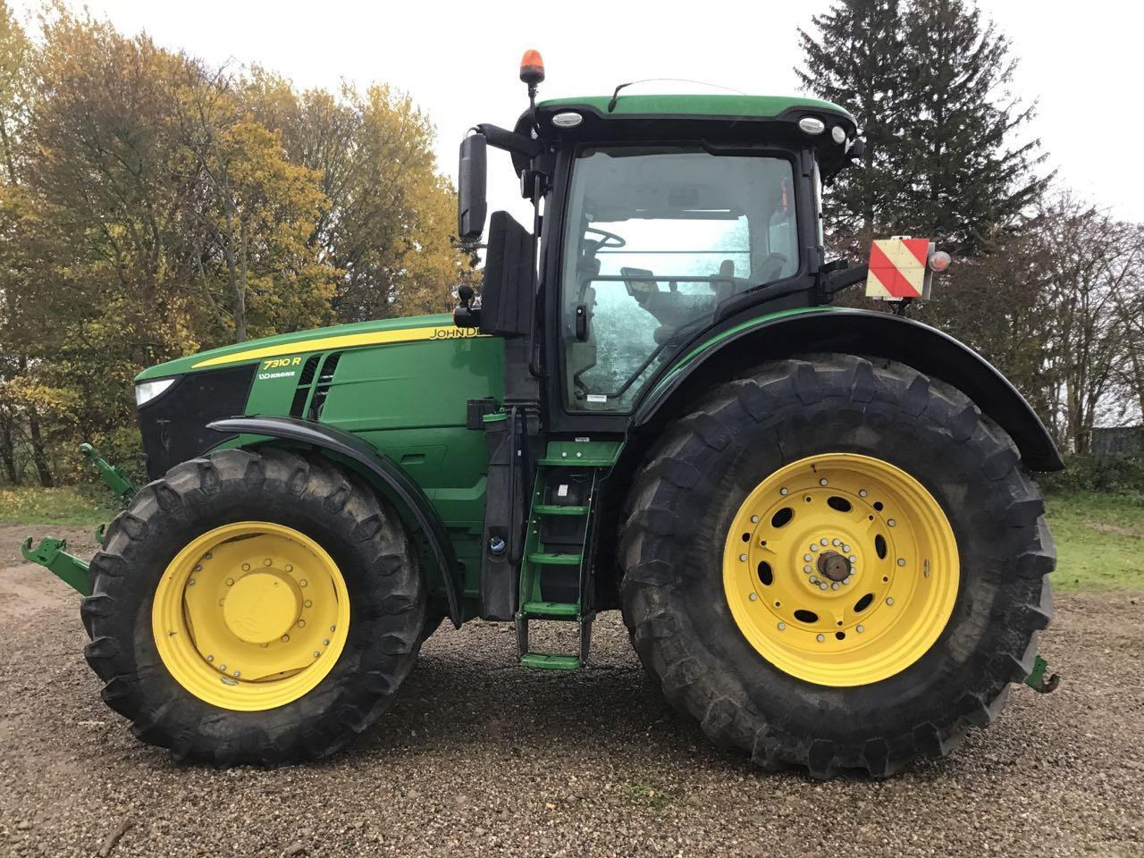 John Deere 7310R - Traktor: das Bild 1 John Deere 7310R - Traktor: das Bild 1