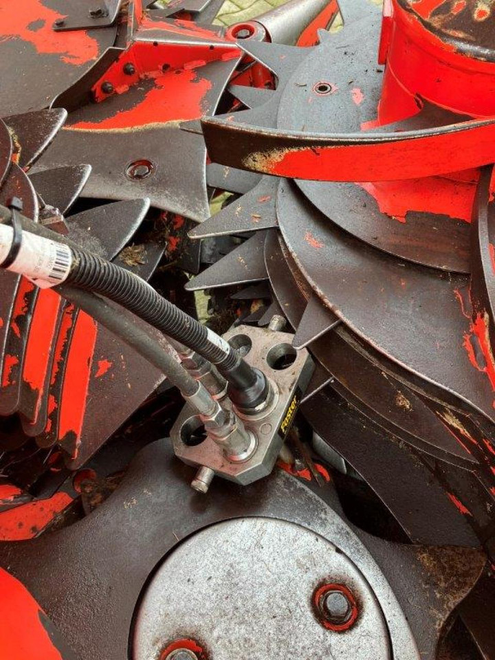 Kemper 375 - Ernteforsatz für Häcksler: das Bild 5 Kemper 375 - Ernteforsatz für Häcksler: das Bild 5