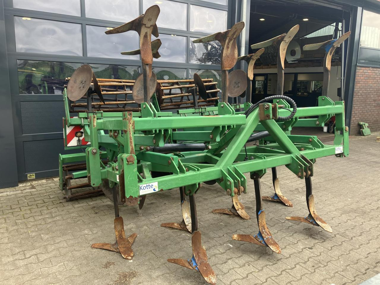 Kotte FLGR 5,50 m - Grubber: das Bild 2 Kotte FLGR 5,50 m - Grubber: das Bild 2