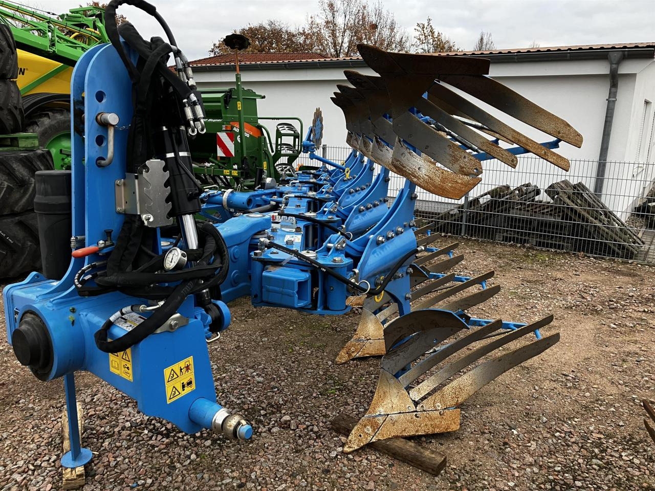 Lemken Juwel 8 M V U 5 L 100 - Pflug: das Bild 3 Lemken Juwel 8 M V U 5 L 100 - Pflug: das Bild 3