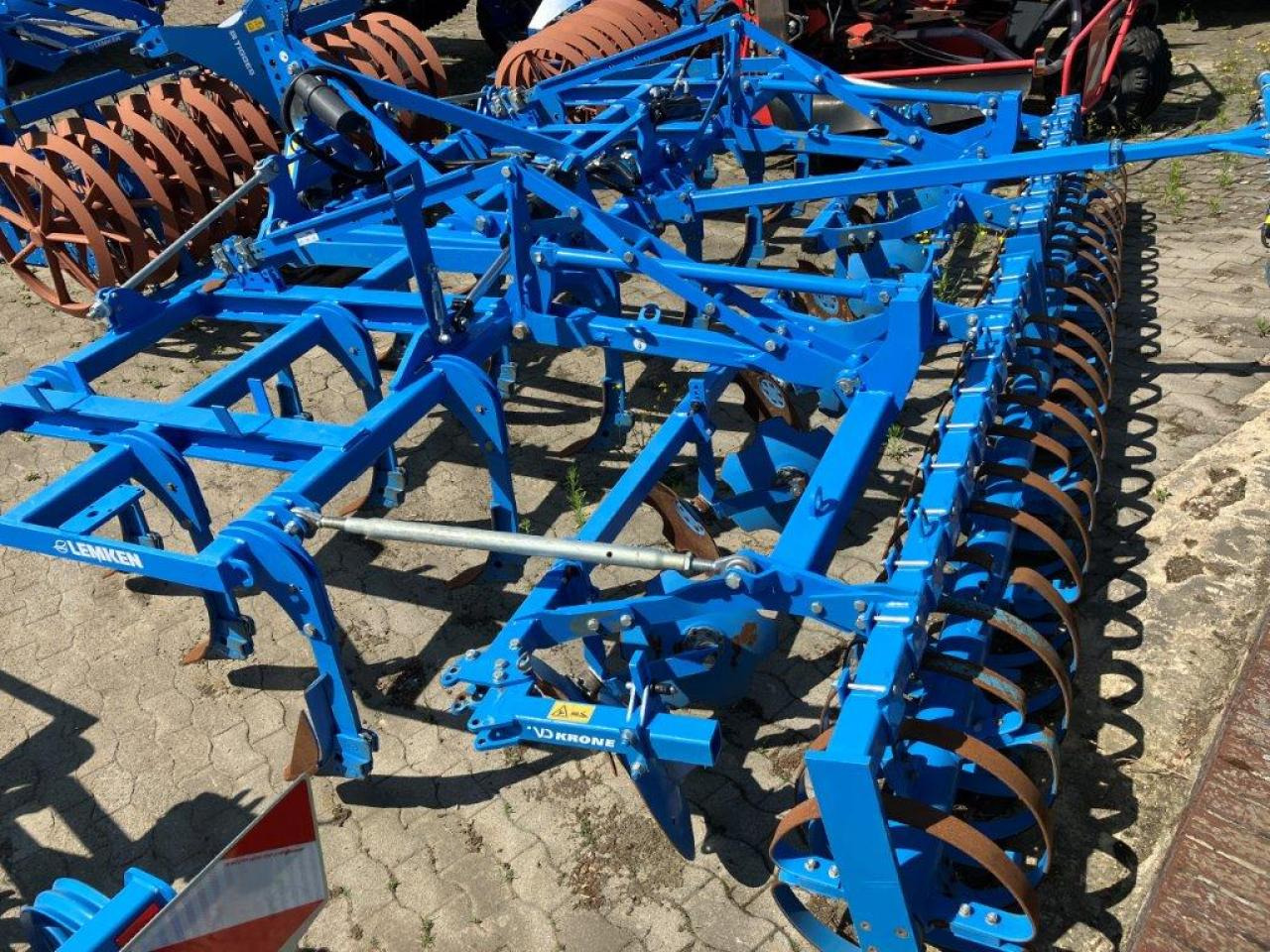 Lemken Karat 9/500 K - Grubber: das Bild 4 Lemken Karat 9/500 K - Grubber: das Bild 4