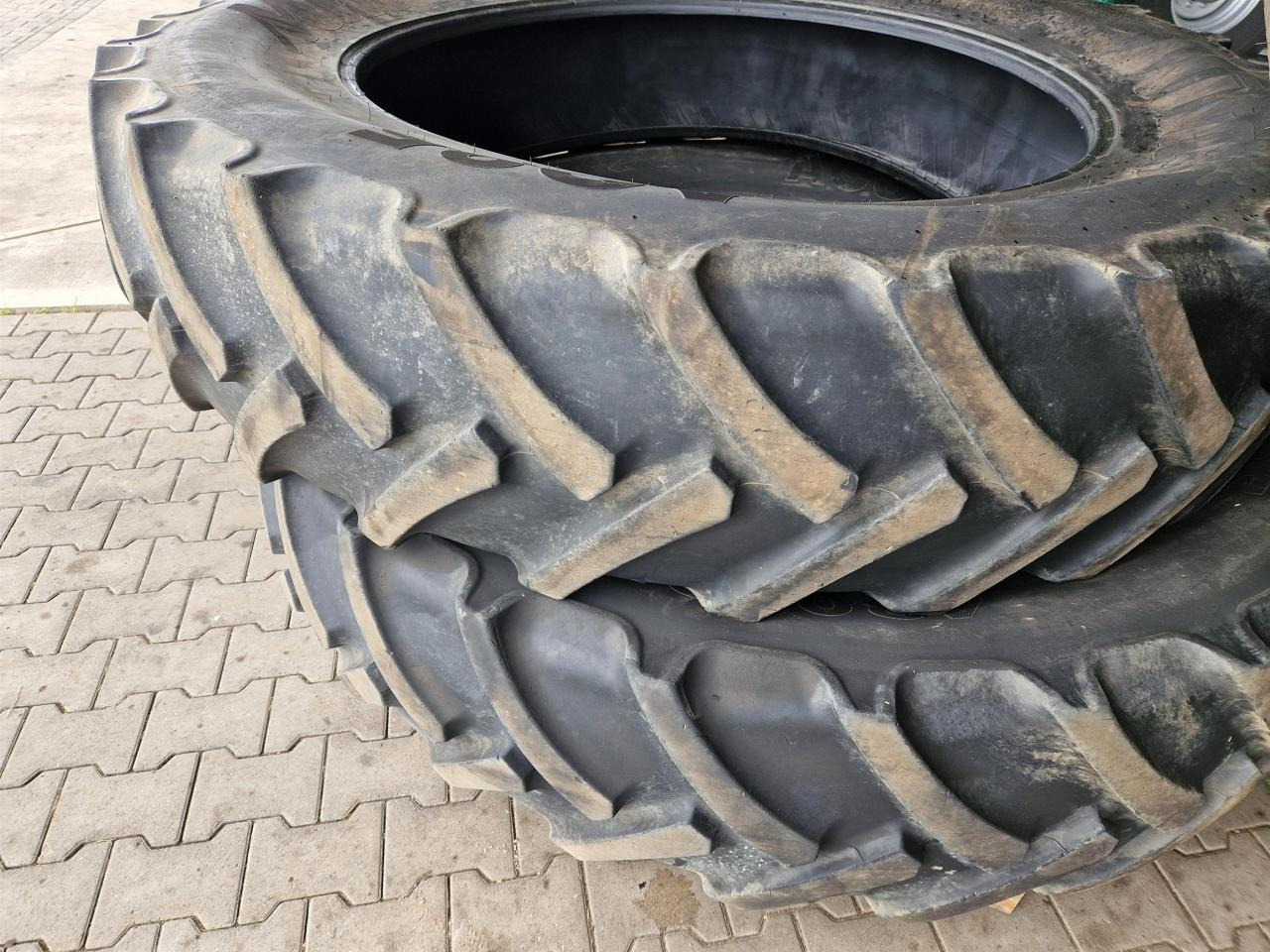 Mitas 480/95R50 - Reifen für Landmaschine: das Bild 1 Mitas 480/95R50 - Reifen für Landmaschine: das Bild 1