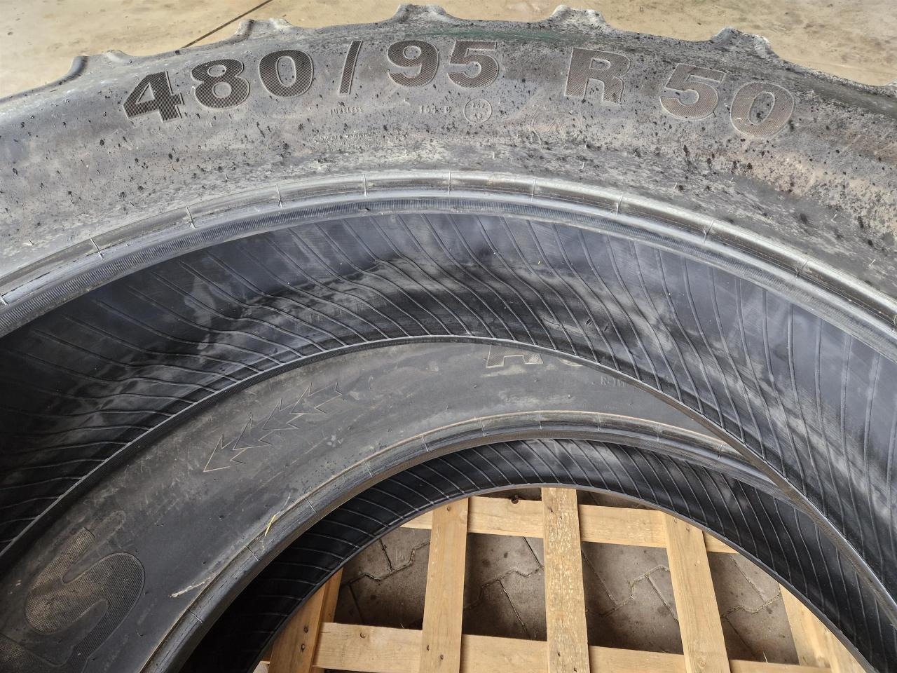 Mitas 480/95R50 - Reifen für Landmaschine: das Bild 2 Mitas 480/95R50 - Reifen für Landmaschine: das Bild 2
