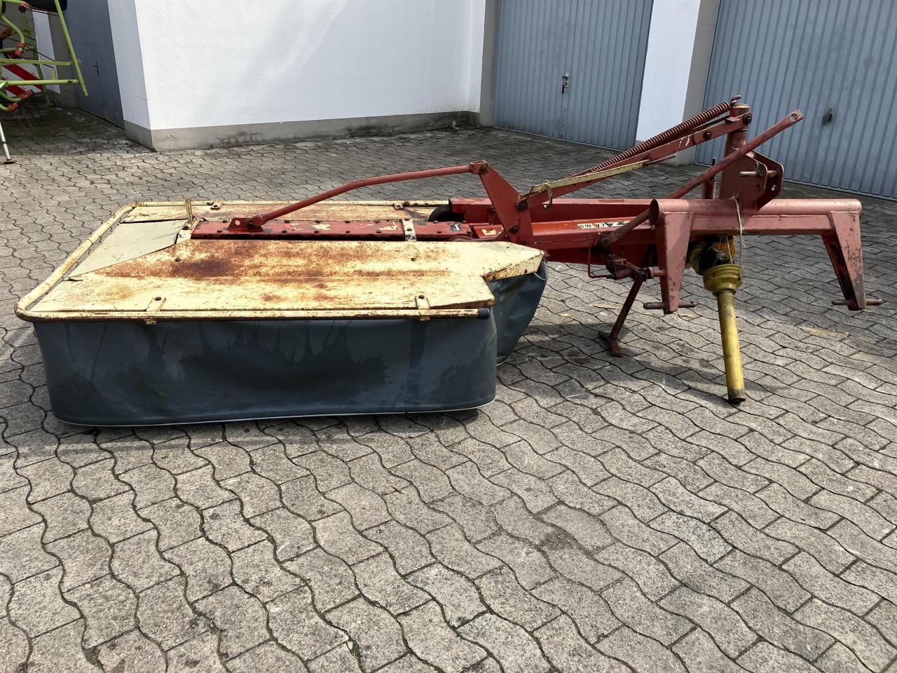 / PZ-Vicon Trommelmähwerk - Mähwerk: das Bild 2 / PZ-Vicon Trommelmähwerk - Mähwerk: das Bild 2