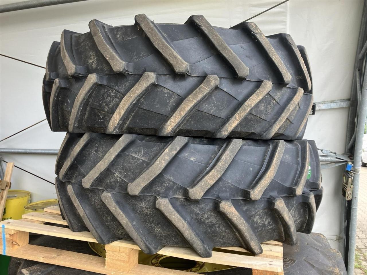 Trelleborg 420/70R28 - Reifen für Landmaschine: das Bild 1 Trelleborg 420/70R28 - Reifen für Landmaschine: das Bild 1