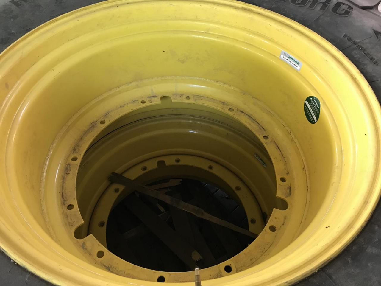 Trelleborg 710/75R42 - Reifen für Landmaschine: das Bild 4 Trelleborg 710/75R42 - Reifen für Landmaschine: das Bild 4