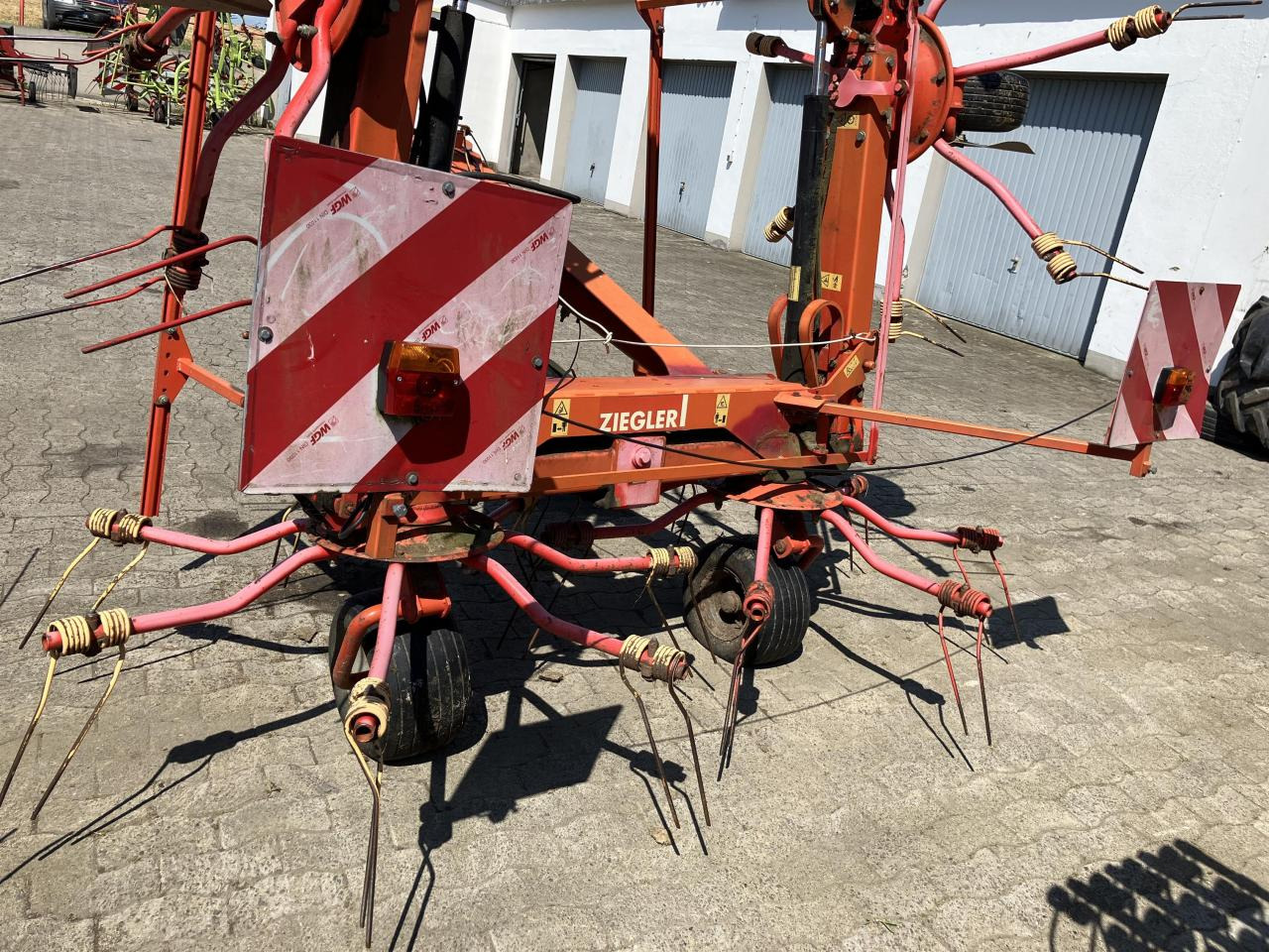 Ziegler HR785DH - Heuwender/ Wenderechen: das Bild 4 Ziegler HR785DH - Heuwender/ Wenderechen: das Bild 4