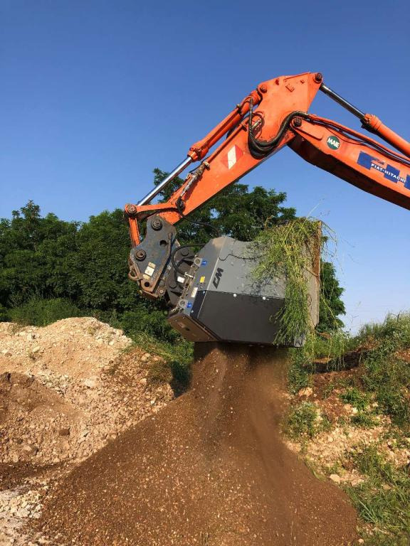 CM Crusher CDS 14 Screening Bucket - Schaufel für Kompaktlader: das Bild 2 CM Crusher CDS 14 Screening Bucket - Schaufel für Kompaktlader: das Bild 2