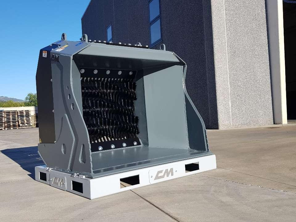 CM Crusher CDS 14 Screening Bucket - Schaufel für Kompaktlader: das Bild 3 CM Crusher CDS 14 Screening Bucket - Schaufel für Kompaktlader: das Bild 3