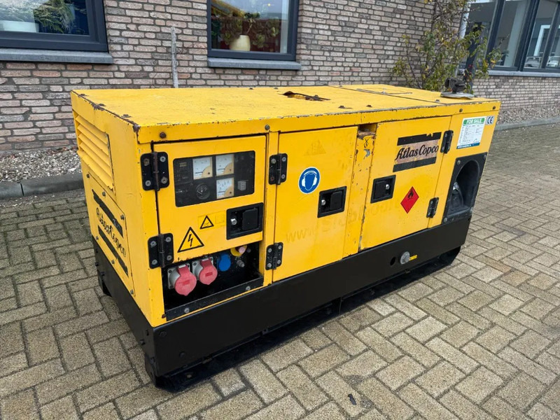 Atlas-Copco QAS 18 Yanmar Mecc Alte Spa 20 kVA Silent generatorset - Stromgenerator: das Bild 4 Atlas-Copco QAS 18 Yanmar Mecc Alte Spa 20 kVA Silent generatorset - Stromgenerator: das Bild 4