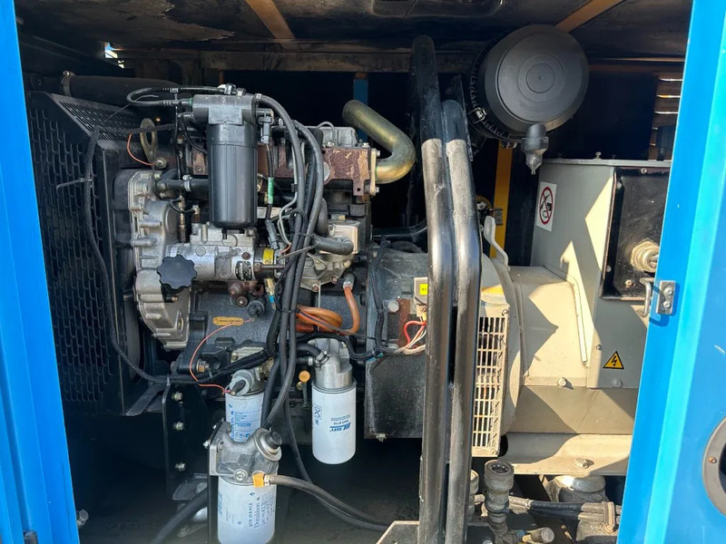Atlas-Copco QAS 60 Perkins Stamford 60 kVA Silent Rental generatorset - Stromgenerator: das Bild 4 Atlas-Copco QAS 60 Perkins Stamford 60 kVA Silent Rental generatorset - Stromgenerator: das Bild 4