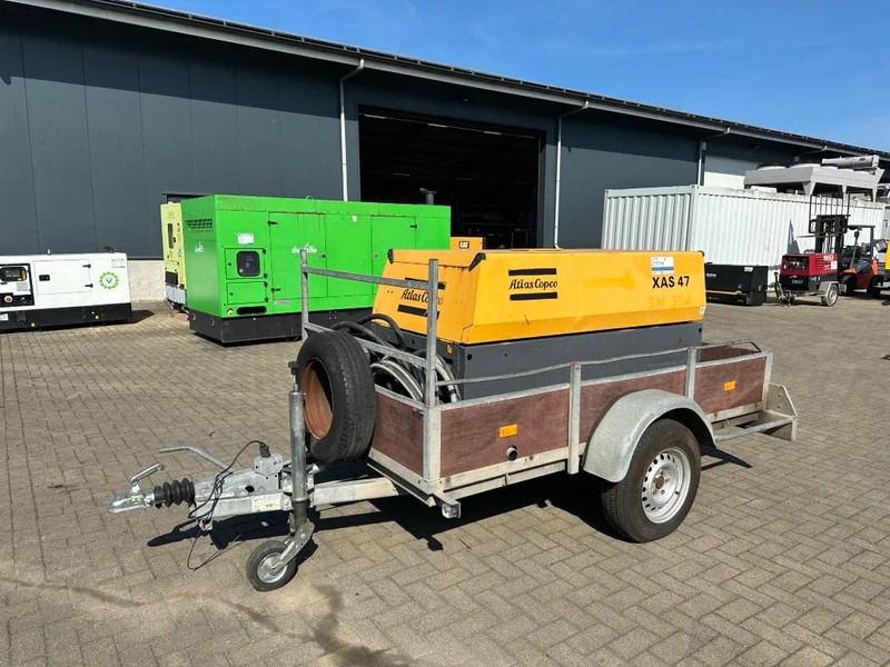 Atlas-Copco XAS 47 DD Deutz 2.6 m3 / min 7 Bar 21 kW Mobiele Diesel Compressor op aanhanger - Luftkompressor: das Bild 3 Atlas-Copco XAS 47 DD Deutz 2.6 m3 / min 7 Bar 21 kW Mobiele Diesel Compressor op aanhanger - Luftkompressor: das Bild 3