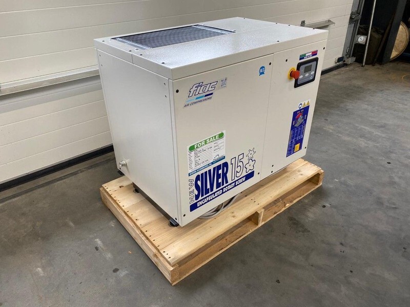 Fiac NewSilver 15 1430 L / min 11 kW 10 Bar Elektrische Schroefcompressor Nieuw ! - Luftkompressor: das Bild 3 Fiac NewSilver 15 1430 L / min 11 kW 10 Bar Elektrische Schroefcompressor Nieuw ! - Luftkompressor: das Bild 3