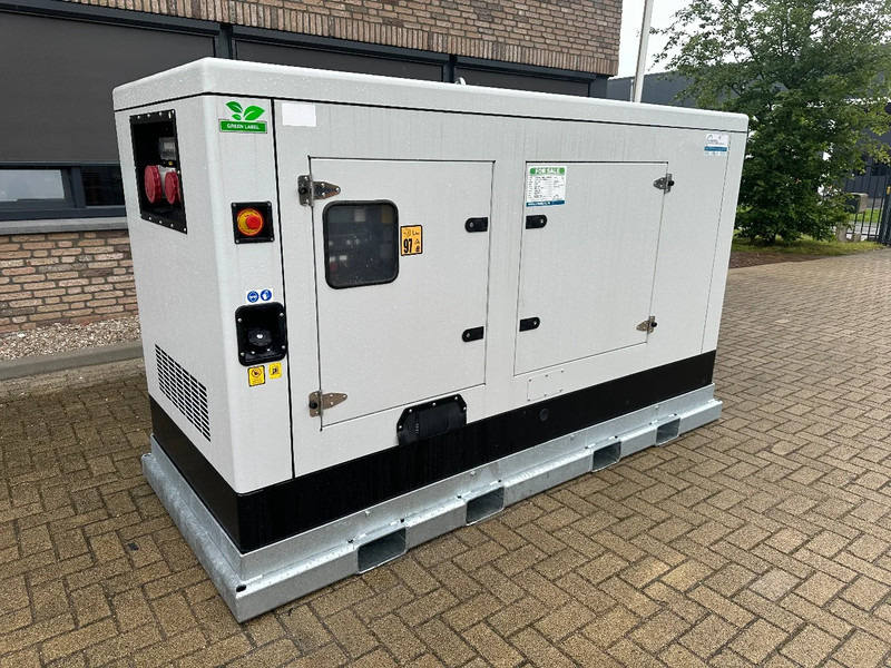 Himoinsa HFW 120 Iveco FPT Stamford 120 kVA Silent Rental generatorset New! - Stromgenerator: das Bild 1 Himoinsa HFW 120 Iveco FPT Stamford 120 kVA Silent Rental generatorset New! - Stromgenerator: das Bild 1