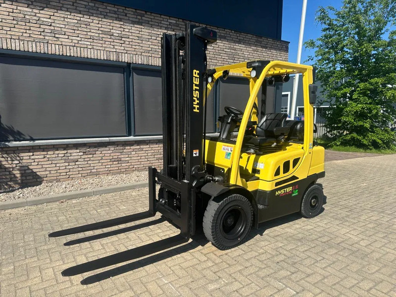Hyster H2.5FT 2.5 ton Duplex Sideshift LPG Heftruck 2019 - Treibgasstapler: das Bild 2 Hyster H2.5FT 2.5 ton Duplex Sideshift LPG Heftruck 2019 - Treibgasstapler: das Bild 2