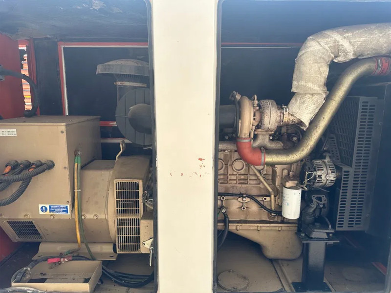 Iveco FPT Stamford 125 kVA Silent Rental generatorset - Stromgenerator: das Bild 2 Iveco FPT Stamford 125 kVA Silent Rental generatorset - Stromgenerator: das Bild 2