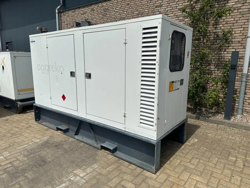 Iveco FPT Stamford 125 kVA Silent Rental generatorset - Stromgenerator: das Bild 3 Iveco FPT Stamford 125 kVA Silent Rental generatorset - Stromgenerator: das Bild 3