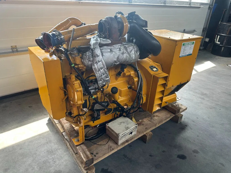 John Deere 4045 HFU 72 Stamford 81.5 kVA Marine Generatorset - Stromgenerator: das Bild 4 John Deere 4045 HFU 72 Stamford 81.5 kVA Marine Generatorset - Stromgenerator: das Bild 4