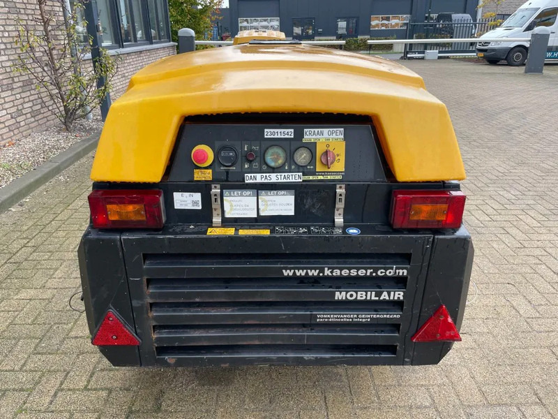 Kaeser M27 Kubota 2,7 m3 / min 7 Bar 18 kW Mobiele Silent Diesel Compressor - Luftkompressor: das Bild 4 Kaeser M27 Kubota 2,7 m3 / min 7 Bar 18 kW Mobiele Silent Diesel Compressor - Luftkompressor: das Bild 4