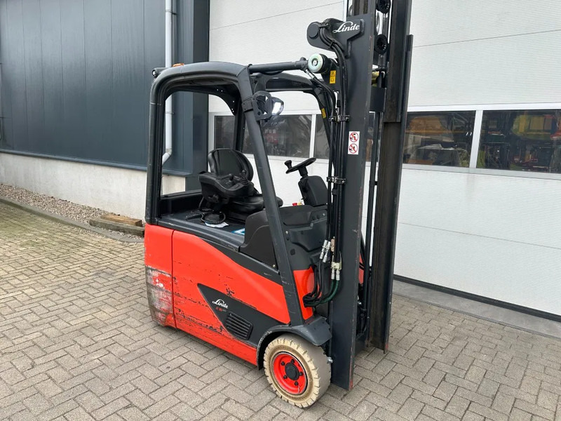 Linde E16H-02 1.6 ton Triplex Freelift Sideshift Elektra Heftruck 2016 - Elektrostapler: das Bild 2 Linde E16H-02 1.6 ton Triplex Freelift Sideshift Elektra Heftruck 2016 - Elektrostapler: das Bild 2