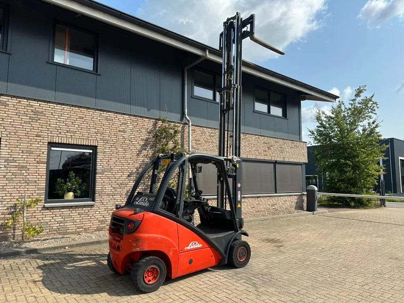 Treibgasstapler Linde H25T 2.5 ton Triplex Freelift Sideshift LPG Heftruck: das Bild 13