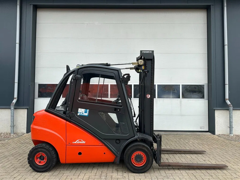 Linde H30D 3 ton Duplex Sideshift Diesel Heftruck - Dieselstapler: das Bild 2 Linde H30D 3 ton Duplex Sideshift Diesel Heftruck - Dieselstapler: das Bild 2