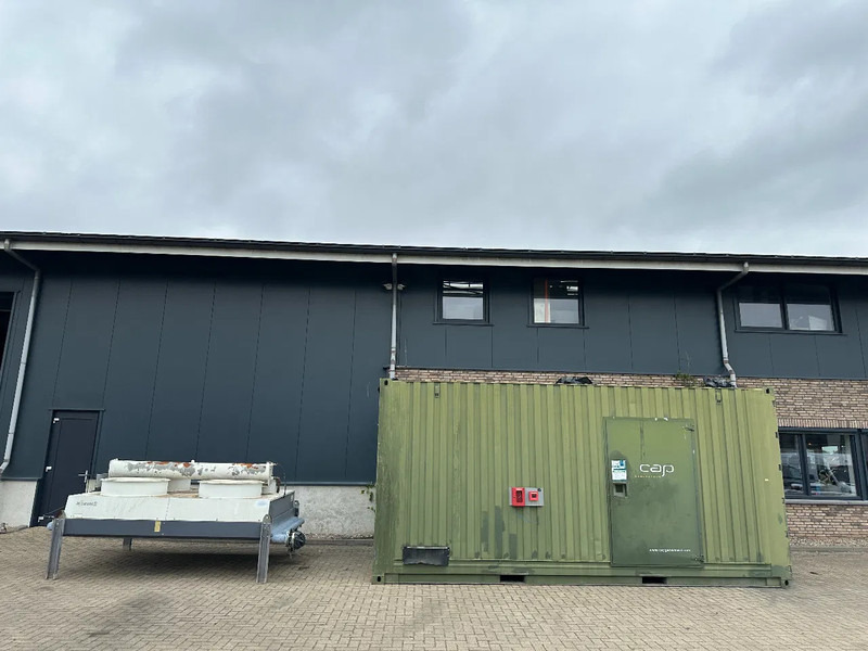 SDMO Detroit Leroy Somer 800 kVA Silent generatorset in 20 ft container 1639 hours ! - Stromgenerator: das Bild 5 SDMO Detroit Leroy Somer 800 kVA Silent generatorset in 20 ft container 1639 hours ! - Stromgenerator: das Bild 5