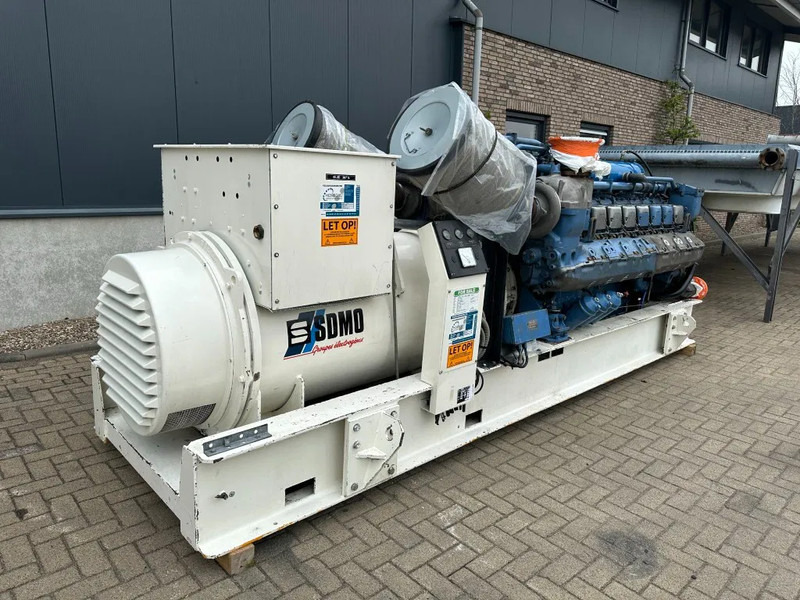SDMO MS2000 MTU Leroy Somer 2000 kVA generatorset - Stromgenerator: das Bild 4 SDMO MS2000 MTU Leroy Somer 2000 kVA generatorset - Stromgenerator: das Bild 4