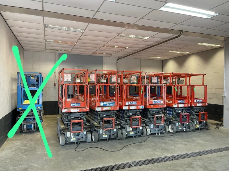 Gelenkarmbühne Skyjack SJIII 3219 Elektra Schaarhoogwerker 7.6 meter werkhoogte 21 stuks / pieces: das Bild 9