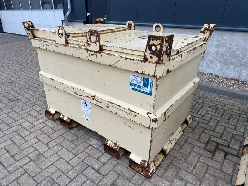 Tolsma Kiwa IBC 1150 liter Dieseltank Milieutank - Seecontainer: das Bild 4 Tolsma Kiwa IBC 1150 liter Dieseltank Milieutank - Seecontainer: das Bild 4