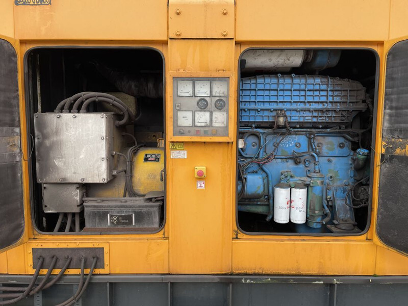 Volvo TWD1010G Stamford 300 kVA Silent generatorset - Stromgenerator: das Bild 2 Volvo TWD1010G Stamford 300 kVA Silent generatorset - Stromgenerator: das Bild 2