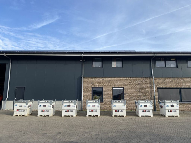 Western IBC 910 liter Dieseltank - Lagertank: das Bild 1 Western IBC 910 liter Dieseltank - Lagertank: das Bild 1