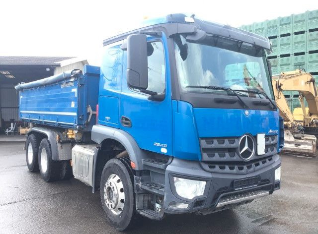 Mercedes-Benz Arocs 2643 6x4 Retarder Meiller 3-Seiten AHK Bet - Kipper: das Bild 4 Mercedes-Benz Arocs 2643 6x4 Retarder Meiller 3-Seiten AHK Bet - Kipper: das Bild 4
