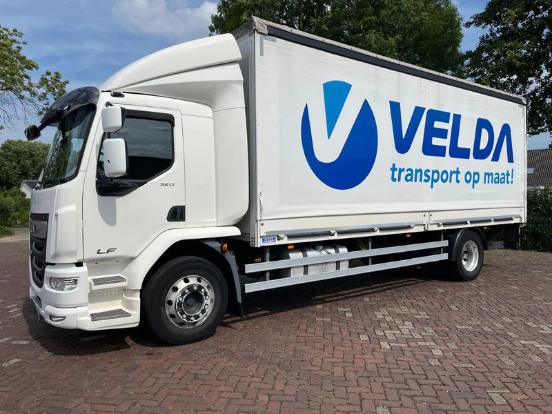 DAF CF 320 FA - Koffer LKW: das Bild 1 DAF CF 320 FA - Koffer LKW: das Bild 1
