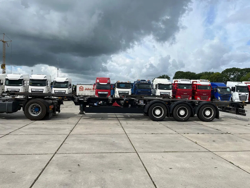 Kögel PORT 40 SIMPLEX 20 - Container/ Wechselfahrgestell Auflieger: das Bild 5 Kögel PORT 40 SIMPLEX 20 - Container/ Wechselfahrgestell Auflieger: das Bild 5