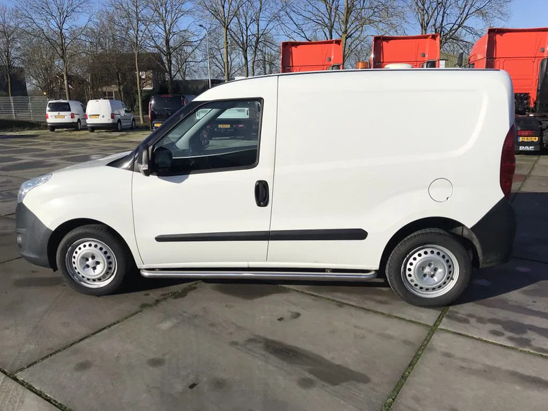Opel Combo 1.6 CDTI - Kastenwagen: das Bild 4 Opel Combo 1.6 CDTI - Kastenwagen: das Bild 4