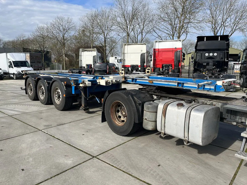 Renders-has O4/DA 08 EURO 800 CONTAINERCHASSIS - Container/ Wechselfahrgestell Auflieger: das Bild 3 Renders-has O4/DA 08 EURO 800 CONTAINERCHASSIS - Container/ Wechselfahrgestell Auflieger: das Bild 3