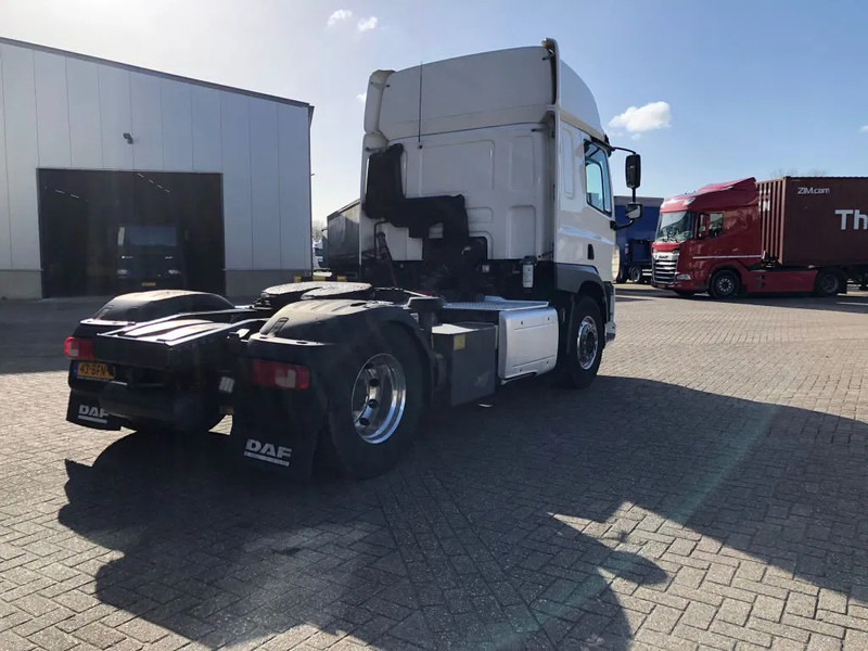 DAF CF 400 FT EURO 6 - Sattelzugmaschine: das Bild 4 DAF CF 400 FT EURO 6 - Sattelzugmaschine: das Bild 4
