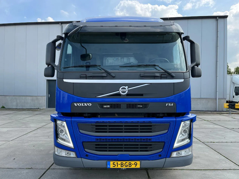 Volvo FM 410 - Sattelzugmaschine: das Bild 2 Volvo FM 410 - Sattelzugmaschine: das Bild 2
