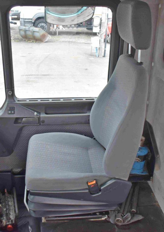 Autokran, Kipper MAN 27-314 * HIAB 220 C - 3 + FUNK * 6x4: das Bild 10