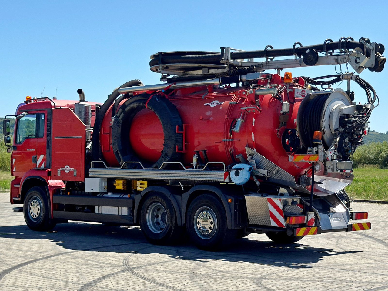 MAN TGA 26.360 * Saug und Spülwagen/CAPPELLOTTO+FUNK - Saug-/ Spülfahrzeug: das Bild 5 MAN TGA 26.360 * Saug und Spülwagen/CAPPELLOTTO+FUNK - Saug-/ Spülfahrzeug: das Bild 5